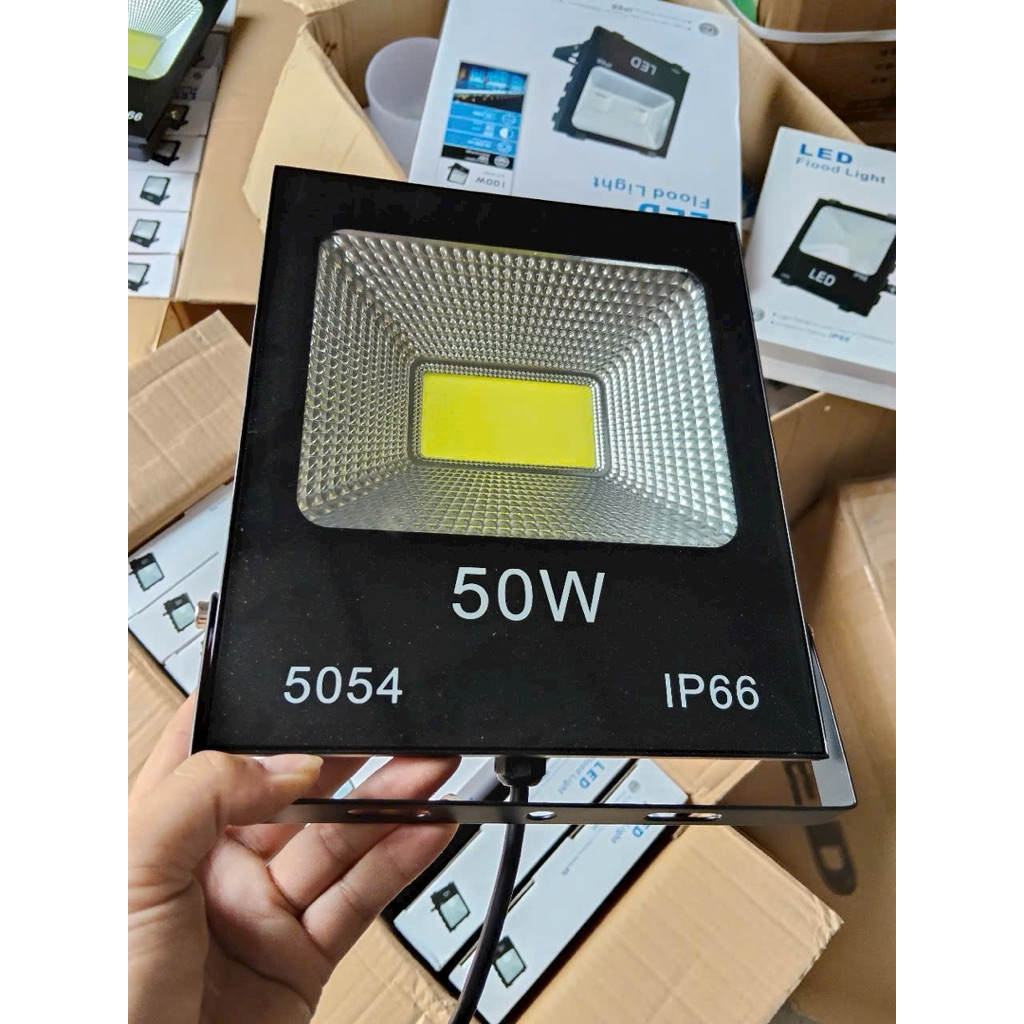 💎💎💎Đèn pha led 5054 loại 1, công suất:50w, 100w