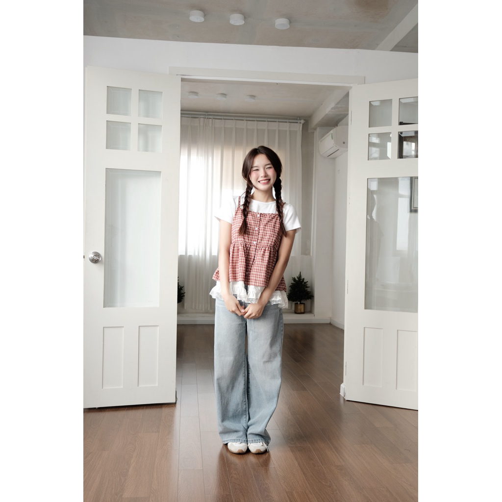 Top Chili ୨୧ 𝐁𝐲 𝐄𝐢𝐠𝐡𝐭𝐞𝐞𝐧 𝐀𝐠𝐚𝐢𝐧 (Áo thun bán riêng)