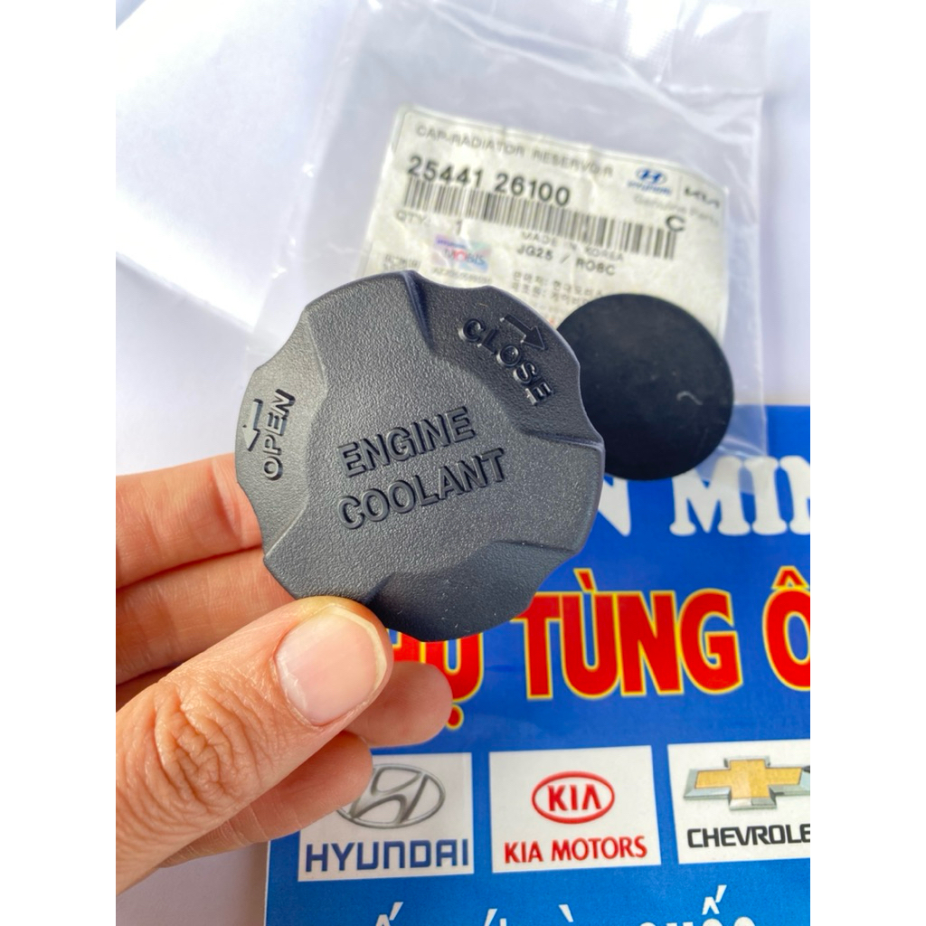 Nắp bình nước phụ Getz-Click ( kèm Gioăng )