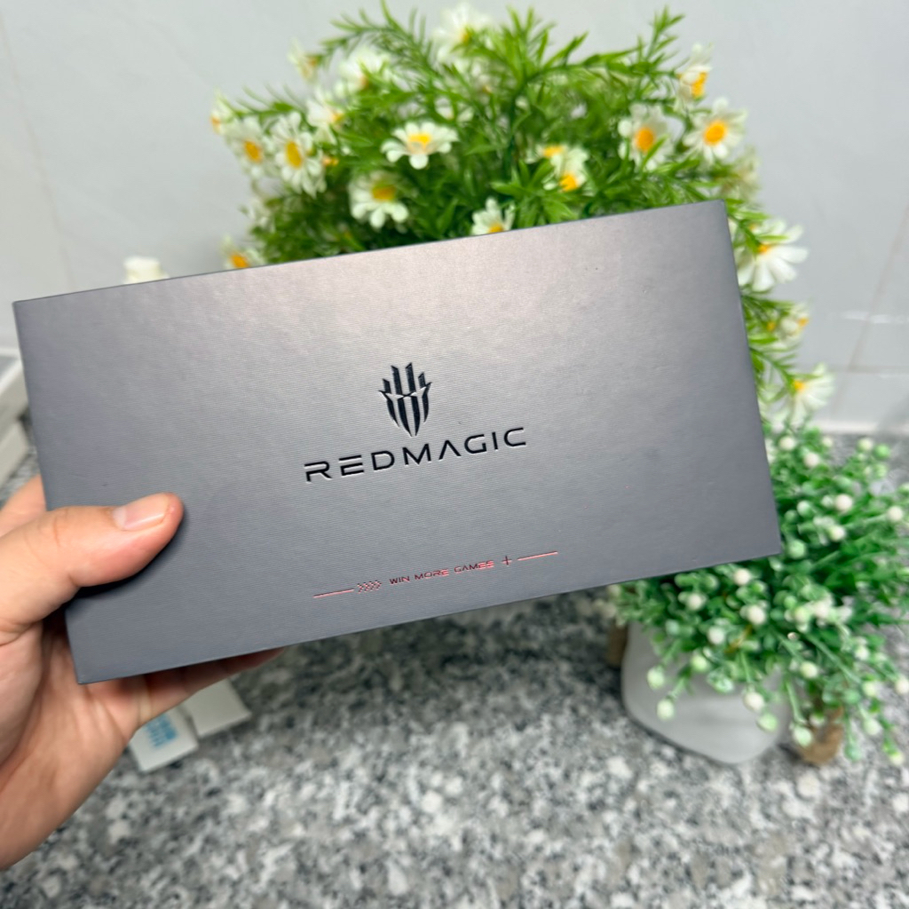 Điện thoại Nubia Redmagic 11 Pro Plus 16/512G Fullbox cũ đã kích hoạt không có tiếng Việt