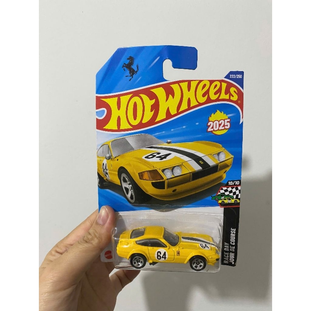 xe mô hình Hot Wheels case A 2026