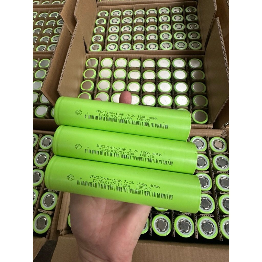 Cell 32140 Lifepo4 Date Siêu Mới 3,2V 15Ah ( Hàng Mới 100%)