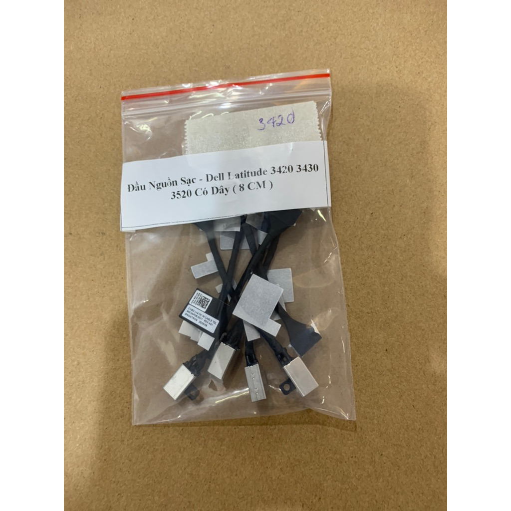 Đầu DC IN - Jack Nguồn Sạc Dell Latitude 3420 3430 3520 Có Dây ( 8 CM )