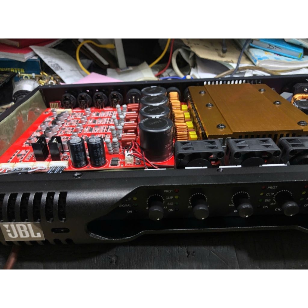 Cục Đẩy Công Suất Lớn 4 Kênh Nguồn Xung JBL 4.2500