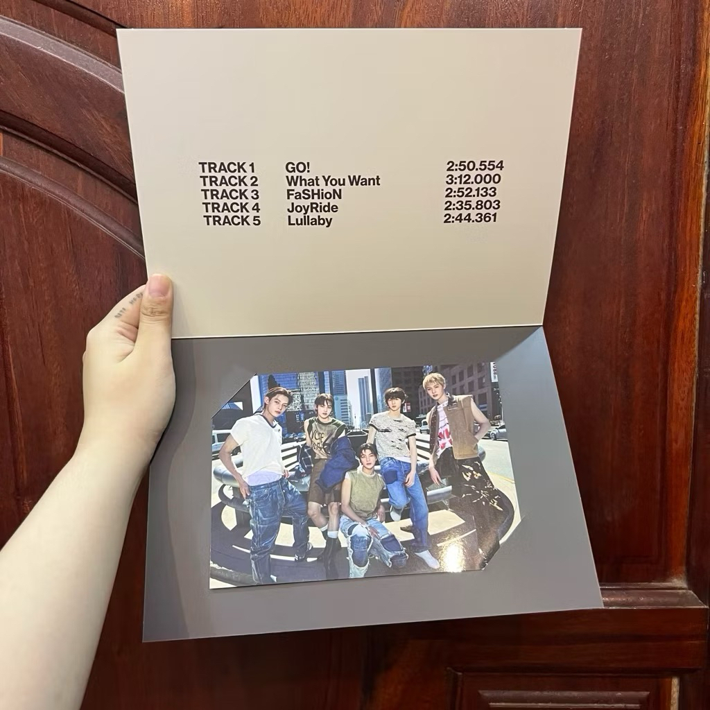 Postcard POB Weverse Japan CORTIS Chính Hãng Official