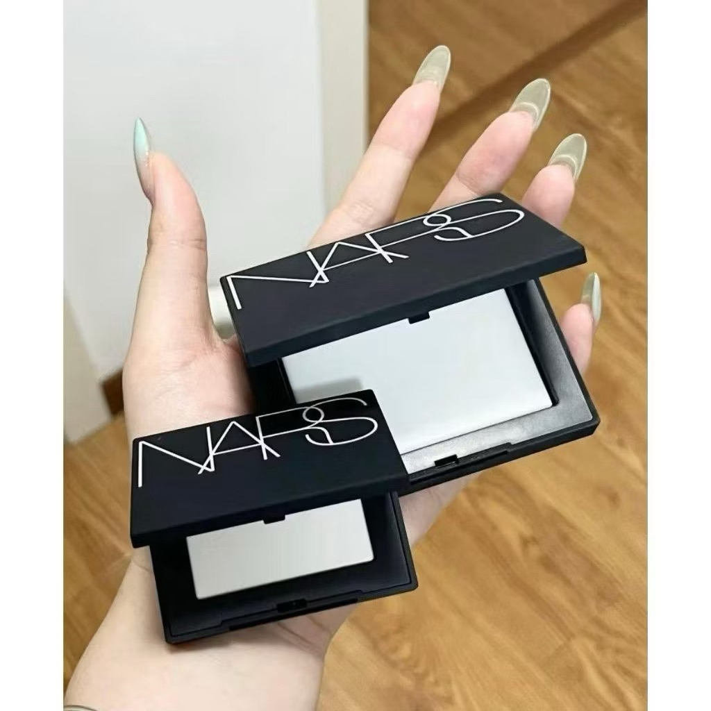  Phấn phủ dạng nén không màu kiềm soát dầu NARS Light Reflecting Setting Powder Pressed 3g 