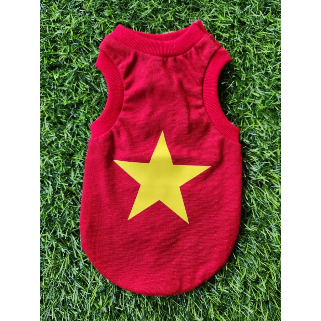 Áo thun ba lỗ lá cờ đỏ sao vàng Việt Nam dành cho thú cưng đi bão, dịp lễ tết 30/4, 2/9.