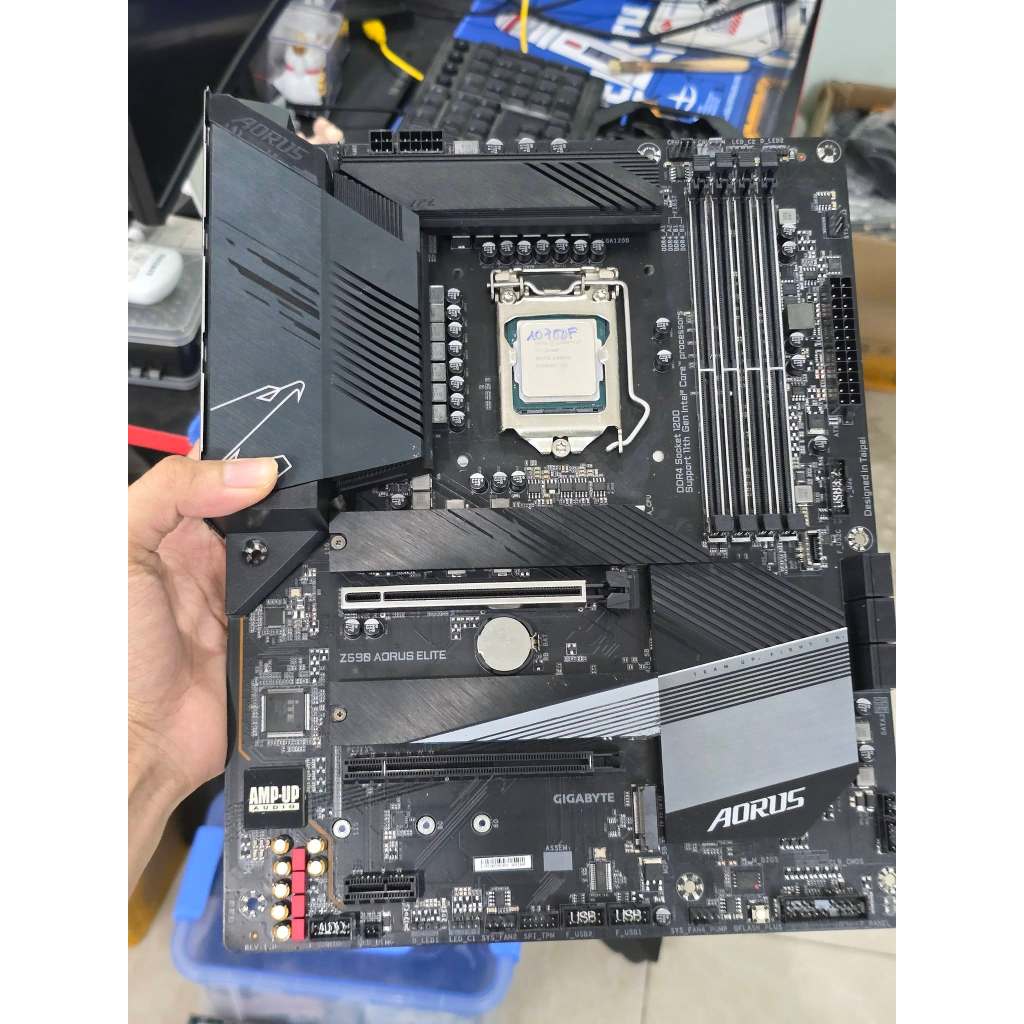 MAIN GIGA Z590 AORUS ELITE