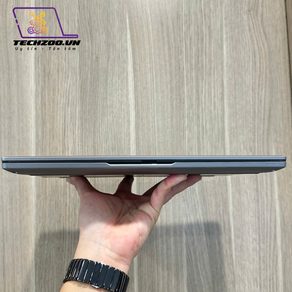 Laptop Dell Latitude 5330 - Core i5-1245U vPro | Ram 16GB | 13.3 inch FHD 1,2kg, nhập JP BH12T | BigBuy360 - bigbuy360.vn
