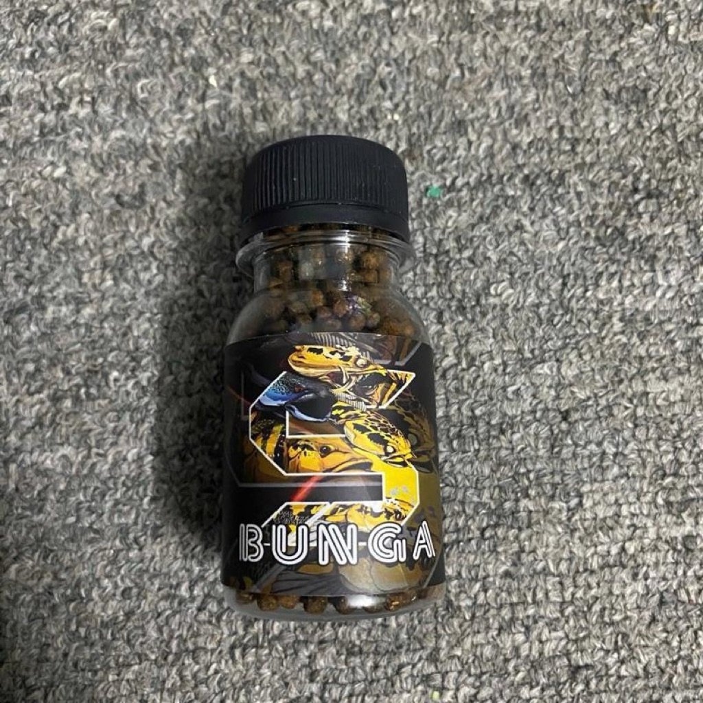 Cám cá S Bunga. Cám cá lóc hỗ trợ batik, viền vảy cho cá cảnh, thuỷ sinh.