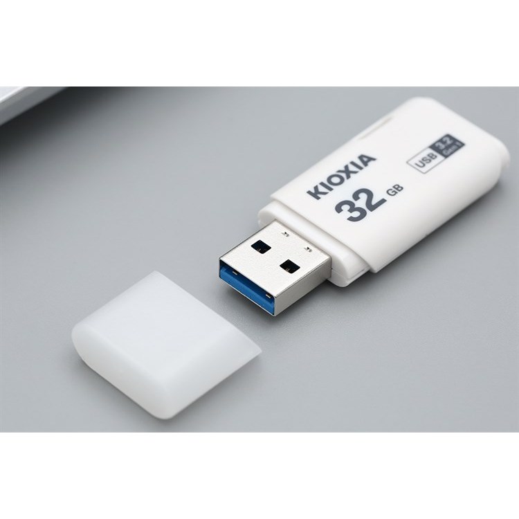 USB 3.2 32GB Kioxia U301 Gen 1