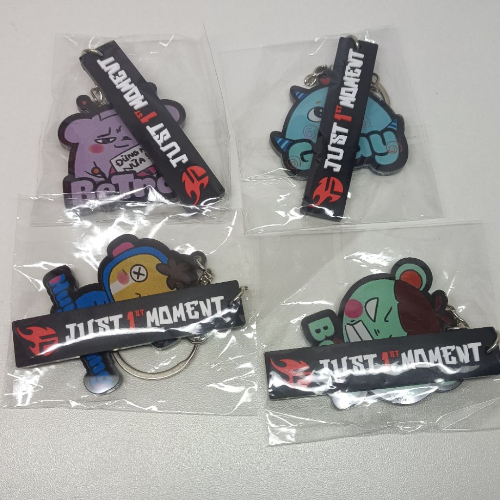 Móc Khóa FPT Flash JUST 1st MOMENT