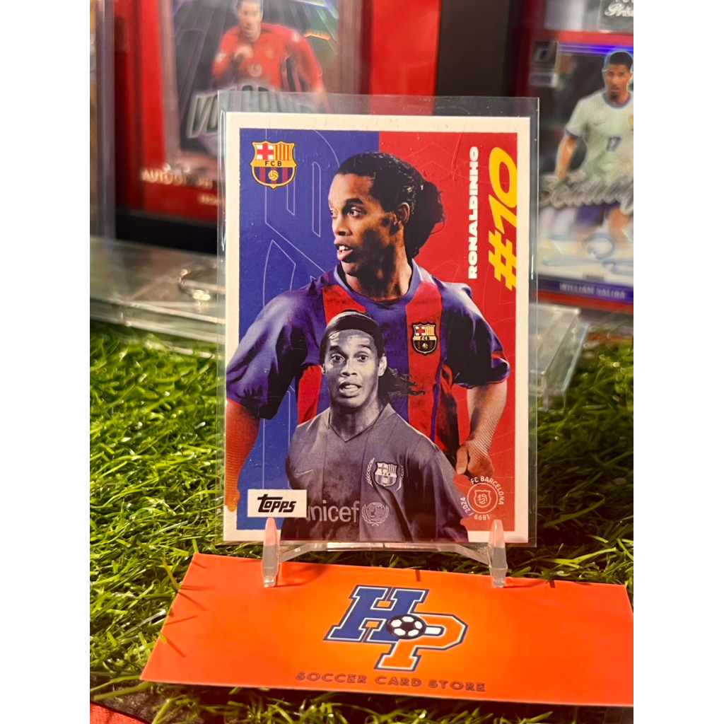 Thẻ bóng đá Ronaldinho First Goal Topps Barcelona Team Set 2024