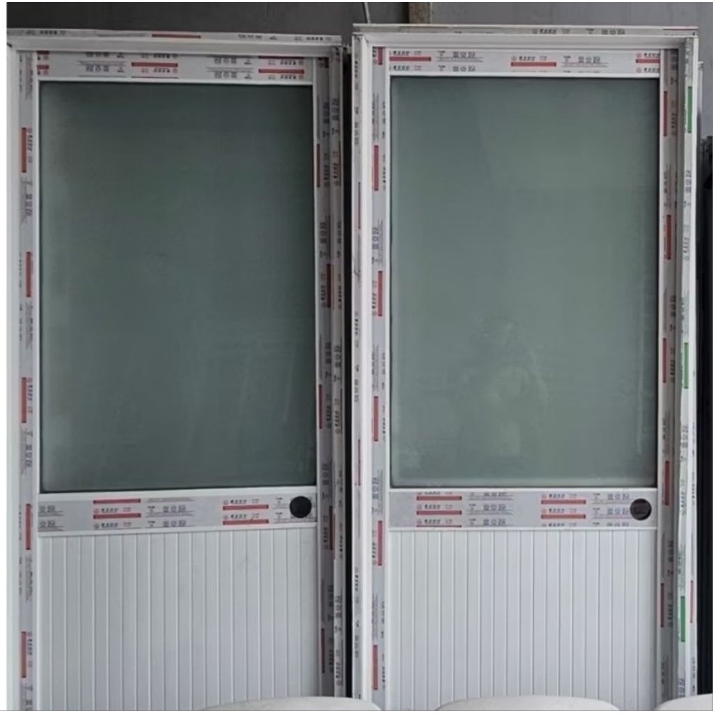 Cửa nhôm phòng ngủ 80x2m giá rẻ