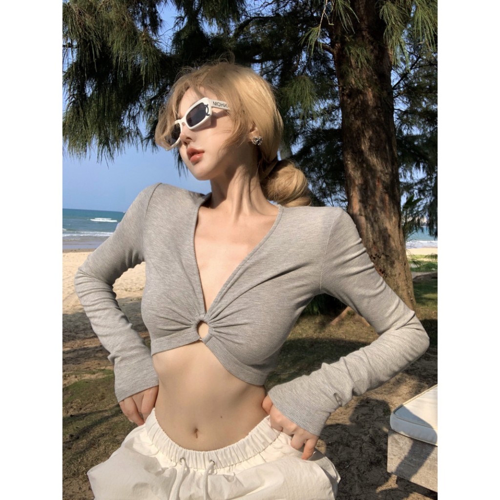 Áo thun croptop nữ Cổ V khoét ngực Dài tay Ôm body sexy Đi biển Hot Girl Áo croptop nữ body Ôm dáng 