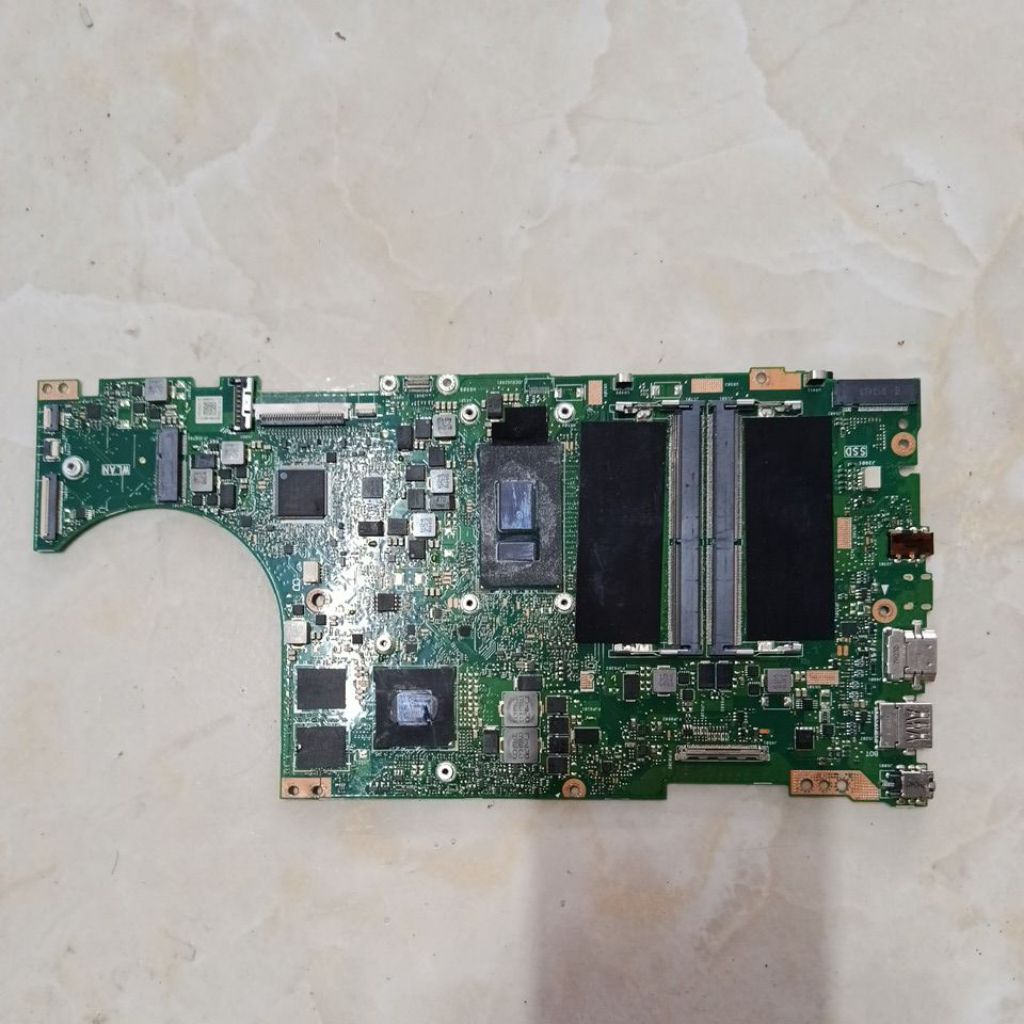 Main xác x510u i7 th8 vga 940m