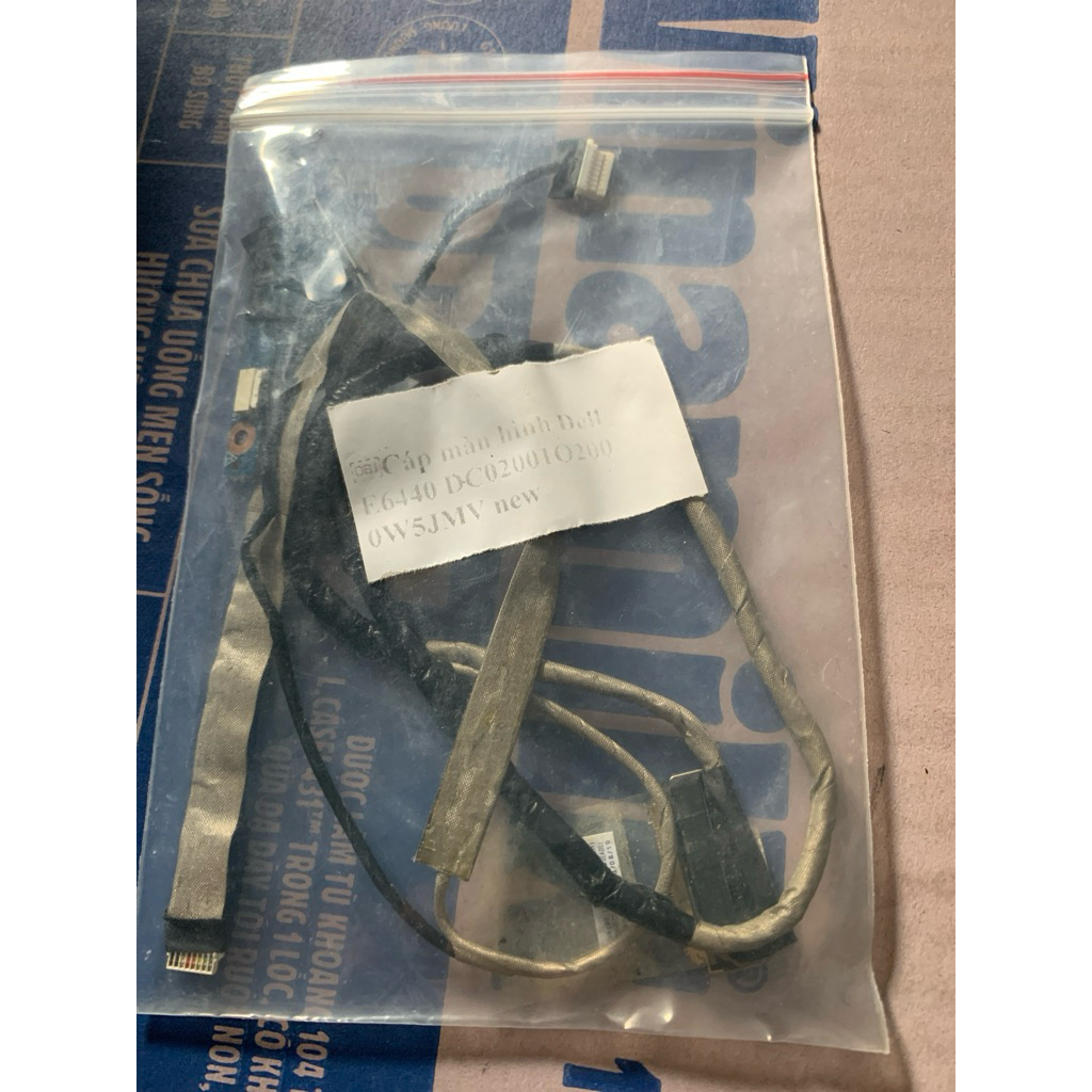 Cáp màn hình dell latitude 6440 40 pin.