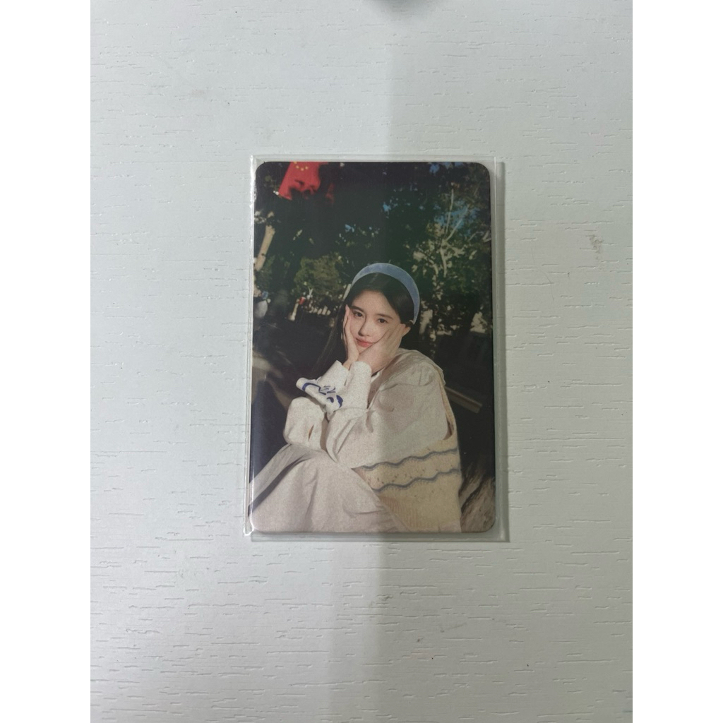 card off Cúc Tịnh Y