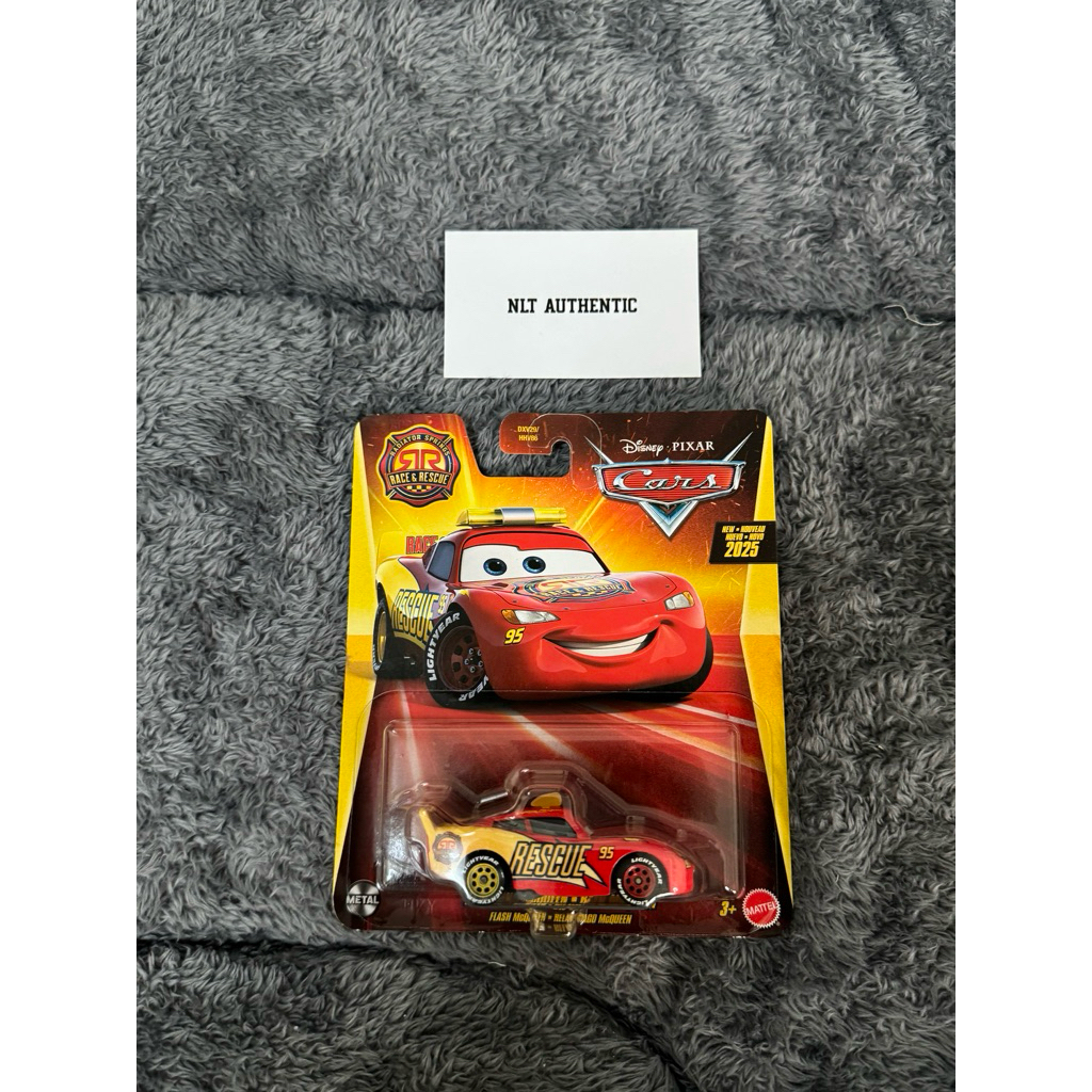 Xe mô hình Disney Pixar Cars Lightning Mcqueen