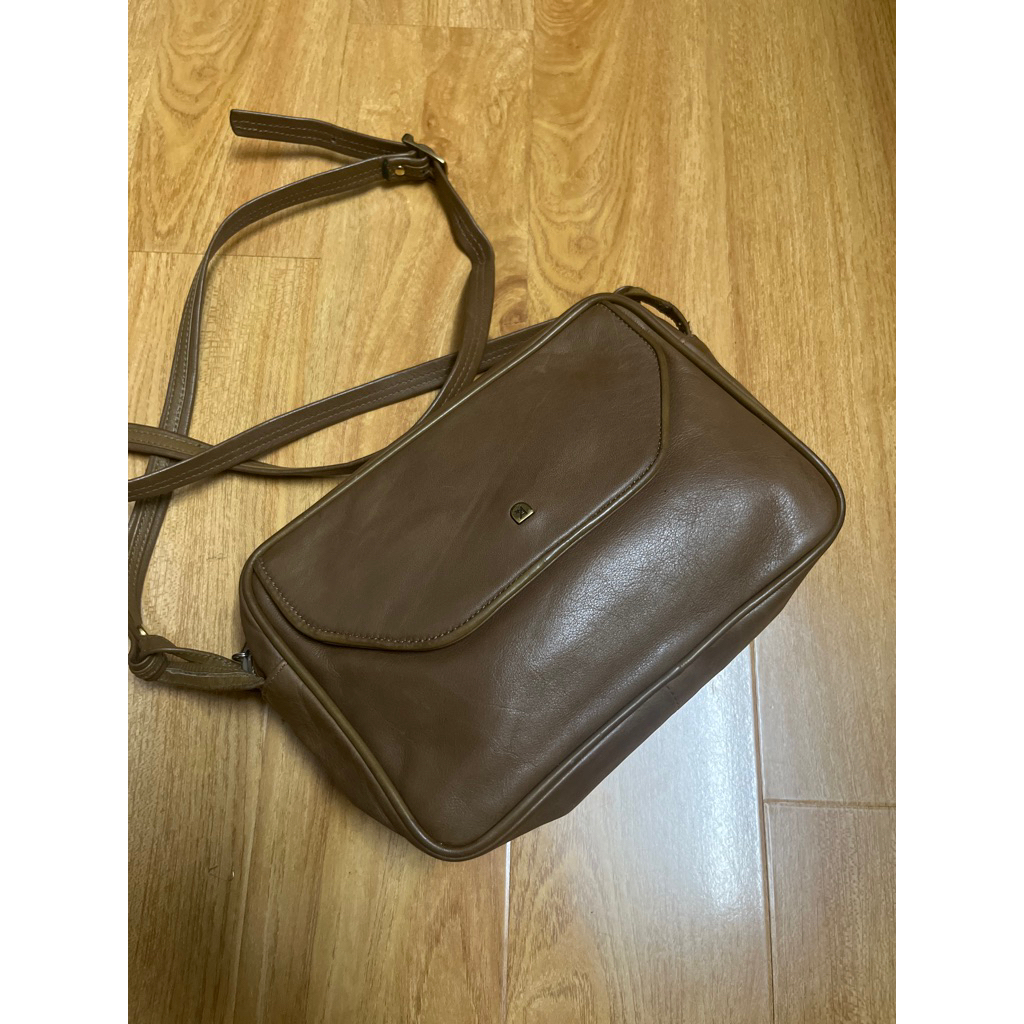 Túi nữ 20x16x6 da thật 2hand