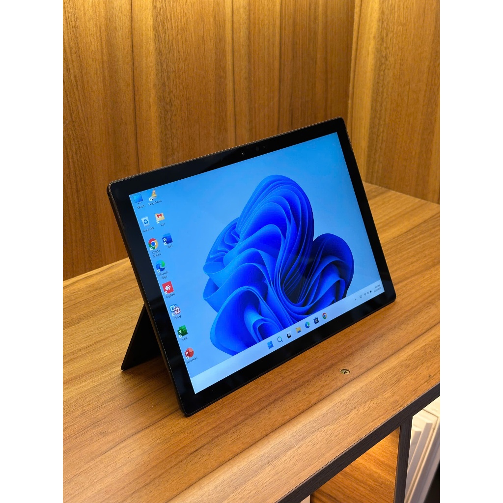 Microsoft Surface Pro 7 i5 Gen 10 | Ram 8GB | SSD 256GB | Màn 12.3” Cảm Ứng | Máy 2 Trong 1 | 93–97% Đẹp Cao Cấp | Nhẹ | | BigBuy360 - bigbuy360.vn