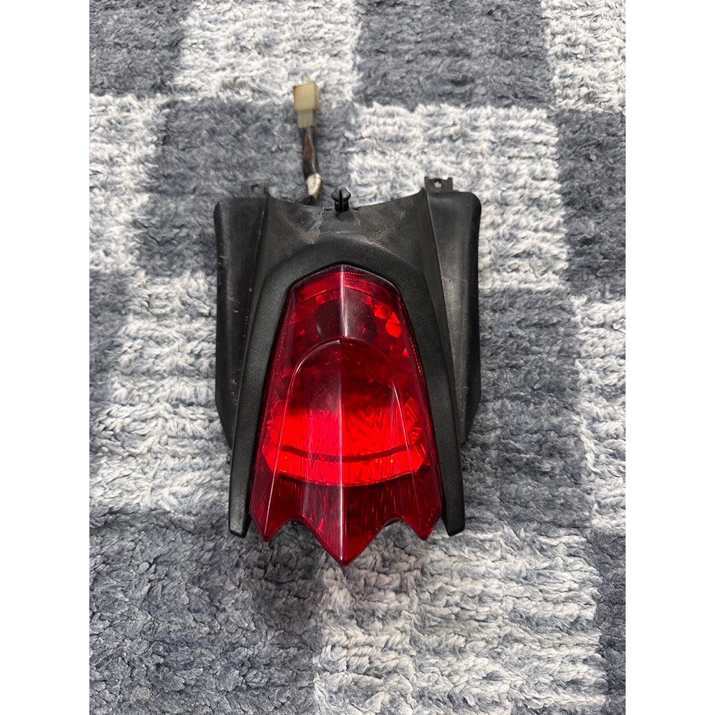 Đèn đuôi sau GSX R150 GSX S150 zin chính hãng