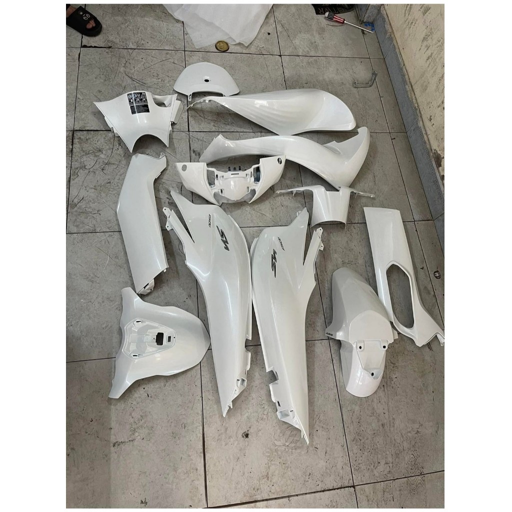 Dàn áo hãng honda xe SH 2020 đến 2024 dòng 125i 150i 160i Trắng và có lẻ từng món nhé.