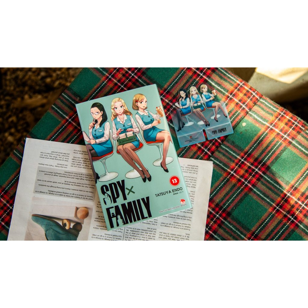 Truyện tranh Spy x Family full 13 tập + Tặng Poster + Ống (Chang Book)