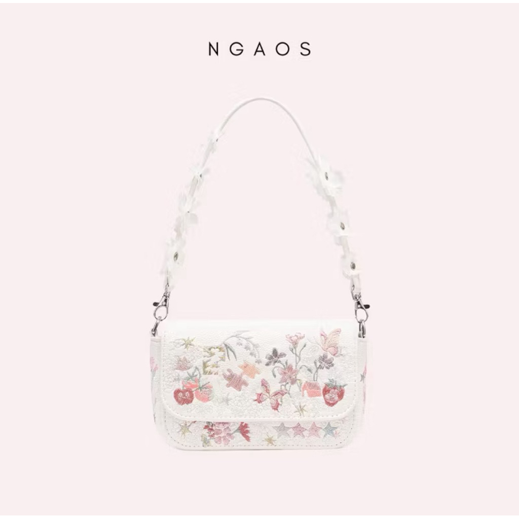 [Kèm Charm]Túi Xách Rosie Bag - NGAOS - Hand Embroidery - Vegan Leather