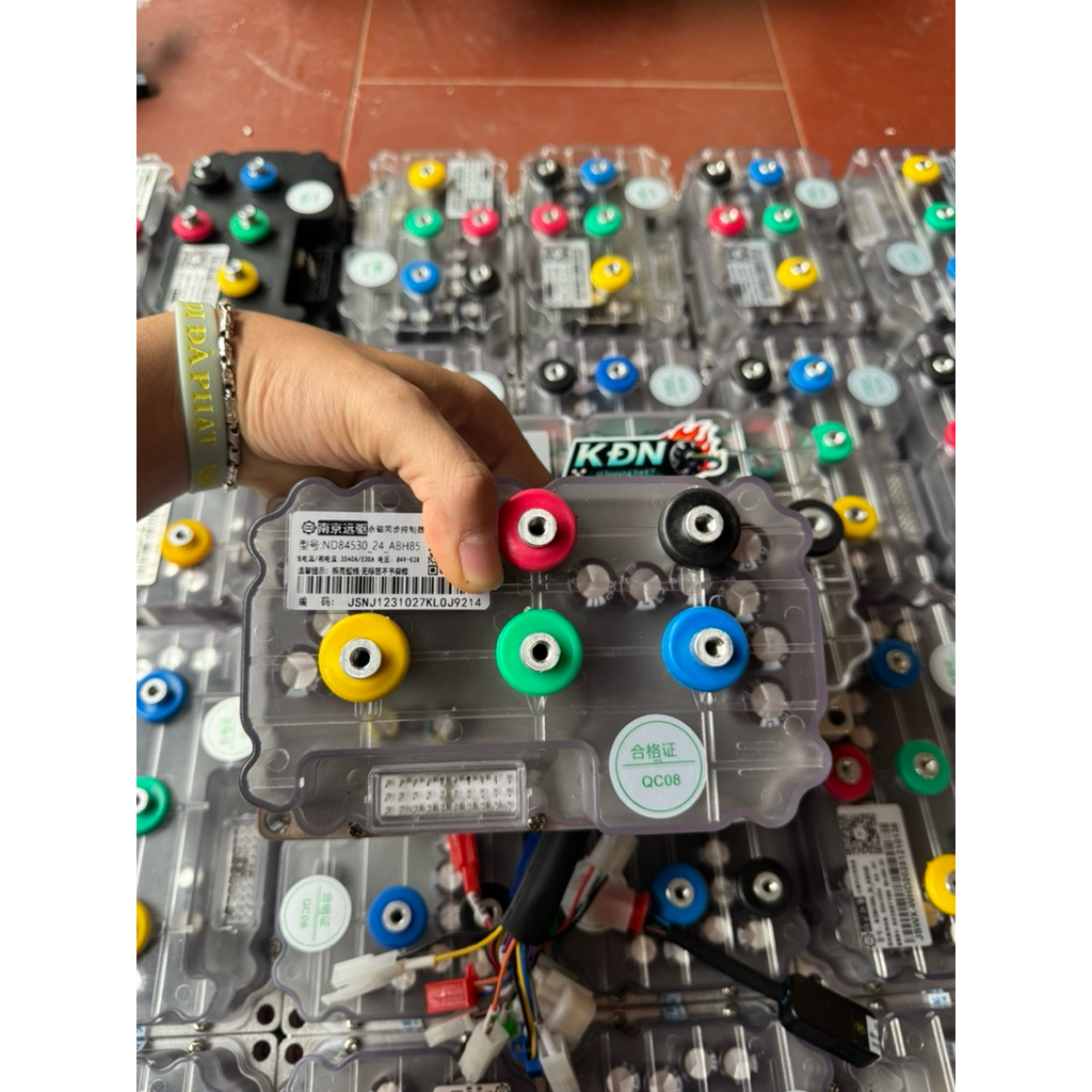 ND530,990,1000 bản trong suốt lắp xe điện