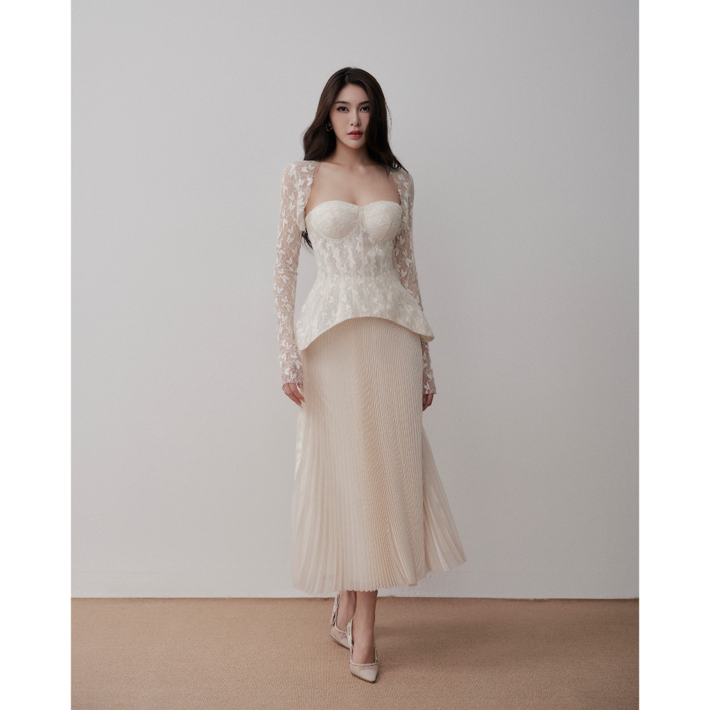 LOVELYN Eira – Đầm Dài Ren Corset Cao Cấp Phối Chân Váy Dập Ly
