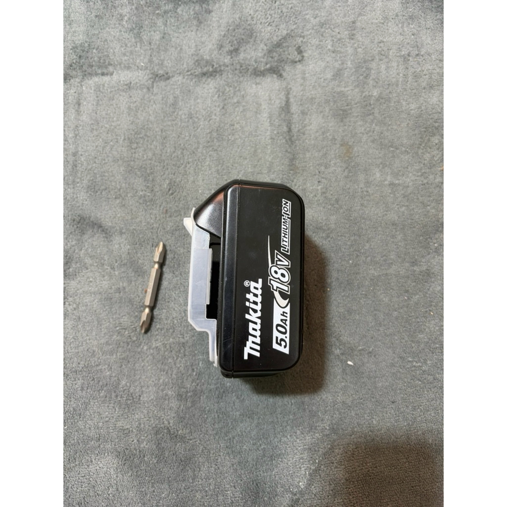 Combo mũi vít kèm phụ kiện Makita 5ah chính hãng