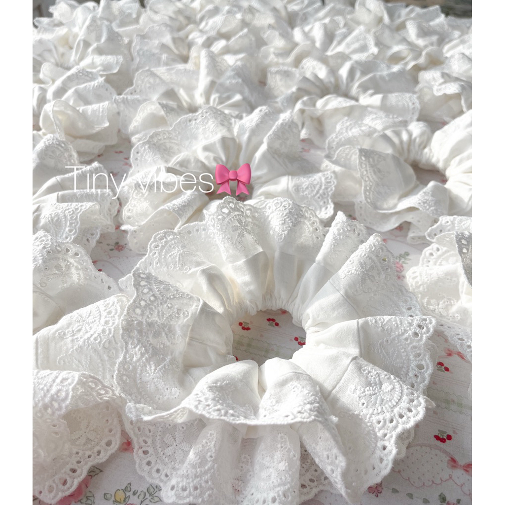 (Siêu to) Srunchies Ren Trắng Bản To Vintage_Buộc Tóc Nữ Bồng Bềnh, Nàng Thơ Dịu Dàng,Không Đau Tóc