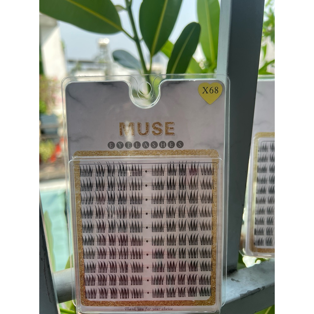 Mi Chùm MUSE X68 Trang Điểm Quyến Rũ Nhẹ Mắt - Nữ