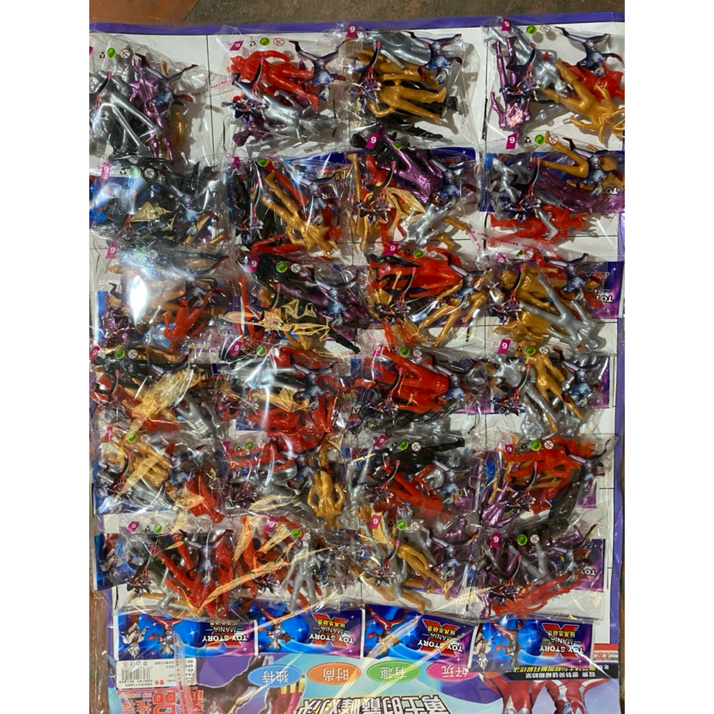 sỉ vỉ 24 túi siêu nhân túi 6 siêu nhân dài khoảng 7cm