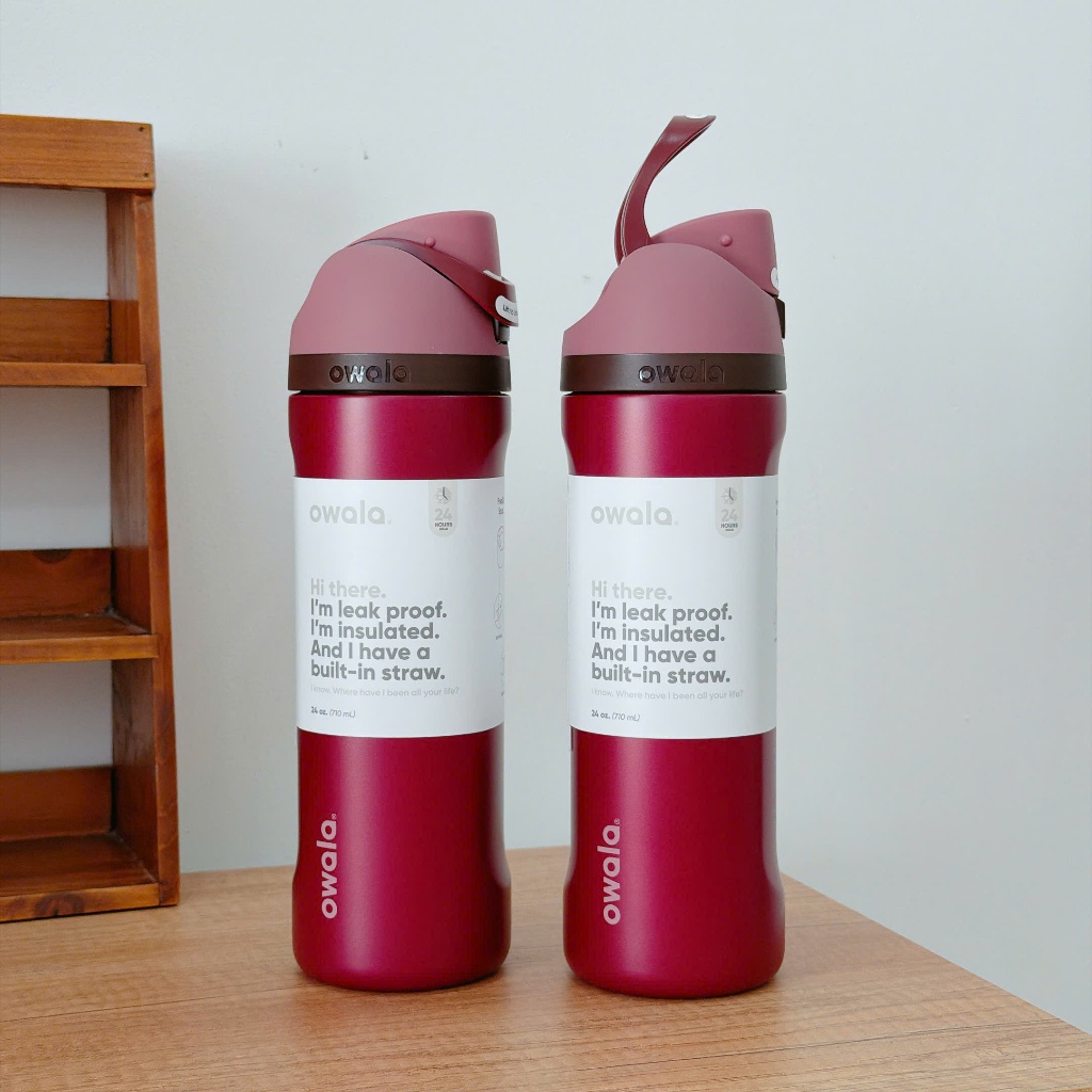 Bình Giữ Nhiệt Thể Thao Owala Freesip 24oz ( 710ml )  Poinsettia Hàng Chính Hãng US