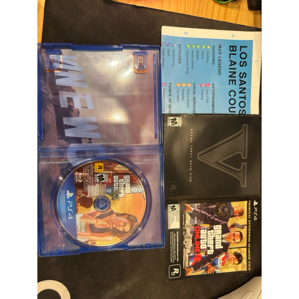 đĩa game GTA 5 ps4