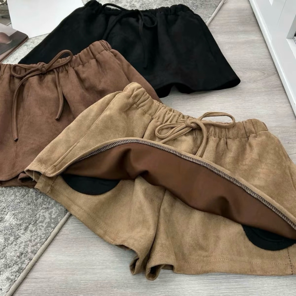 Chân Váy Nữ Chữ A chất liệu Da Lộn cạp chun dáng xoè Có quần bảo hộ CV2212 Chân váy Nữ Mini Skirts phong cách Hàn Quốc | BigBuy360 - bigbuy360.vn