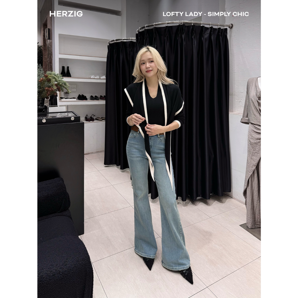 Áo len cổ V kèm choàng ngoài viền trắng A3937 Herzig