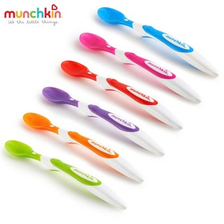 Thìa Mềm Cho Bé Ăn Dặm Munchkin Mỹ - Lòng Cạn, Dễ Bón Cho Bé