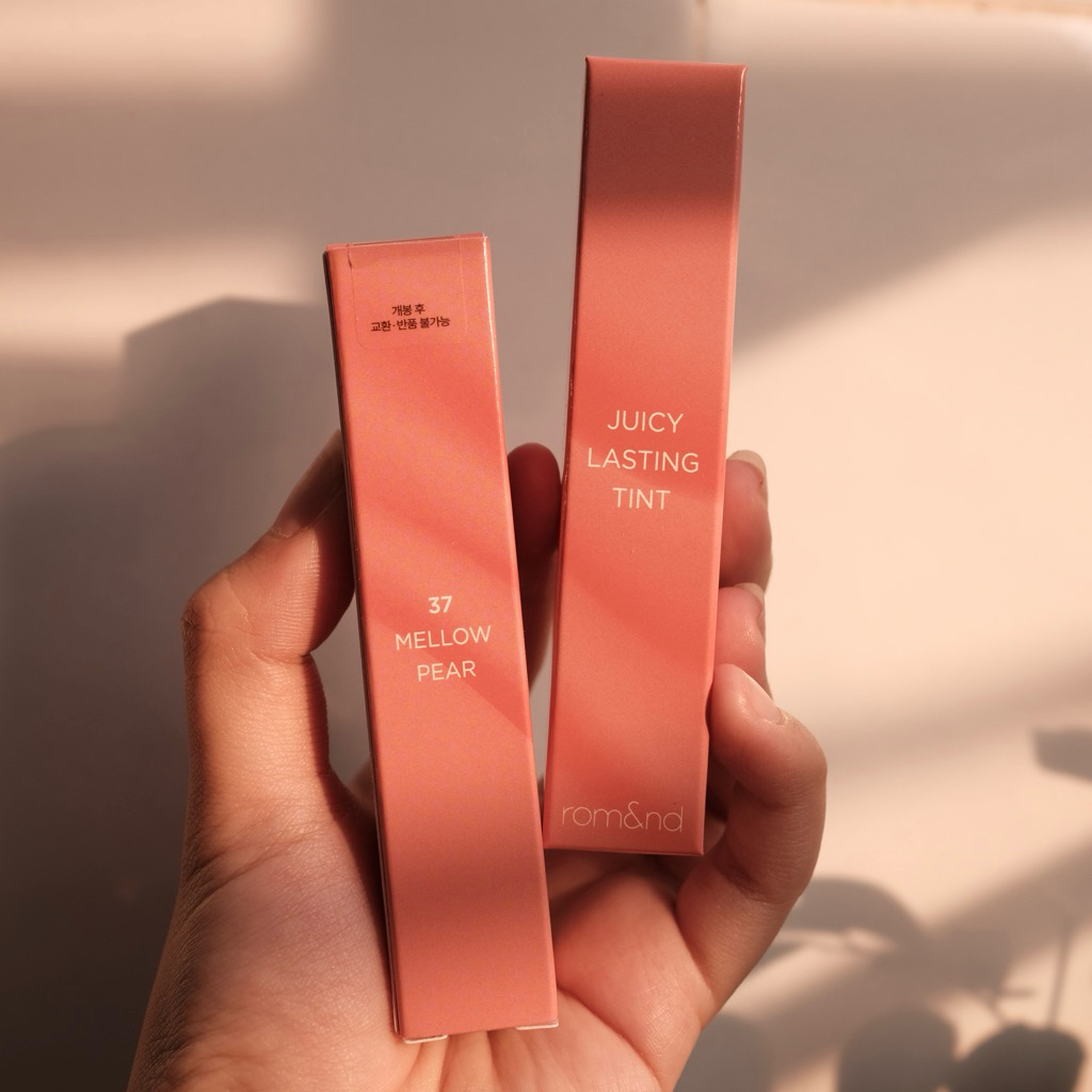 [SON CHIẾT][37 MELLOW PEAR] Son Tint bóng siêu lì, căng mọng cho môi Hàn Quốc RM Juicy Lasting Tint 