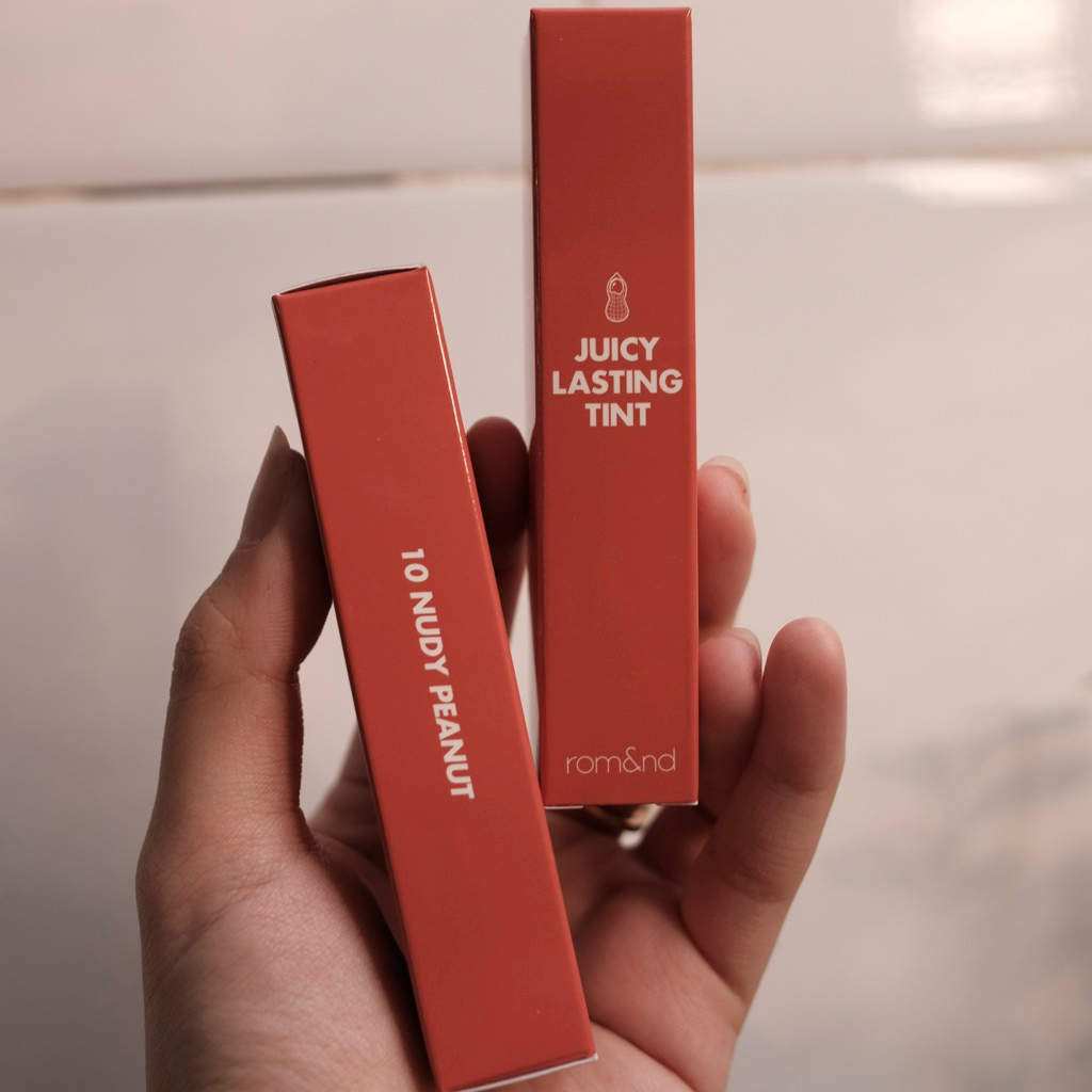 [SON CHIẾT][10 NUDY PEANUT] Son Tint bóng siêu lì, căng mọng cho môi Hàn Quốc RM Juicy Lasting Tint 