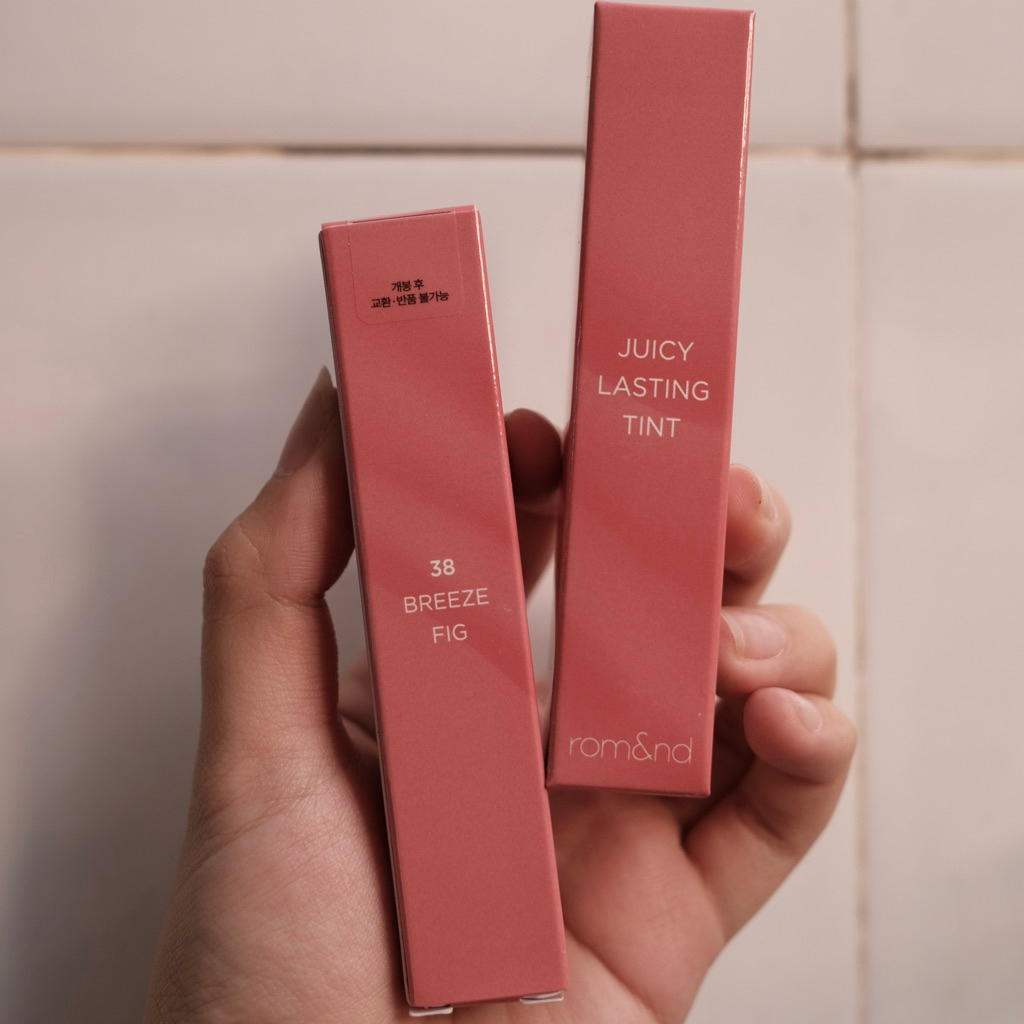 [SON CHIẾT][38 BREEZE FIG] Son Tint bóng siêu lì, căng mọng cho môi Hàn Quốc RM Juicy Lasting 5.5g