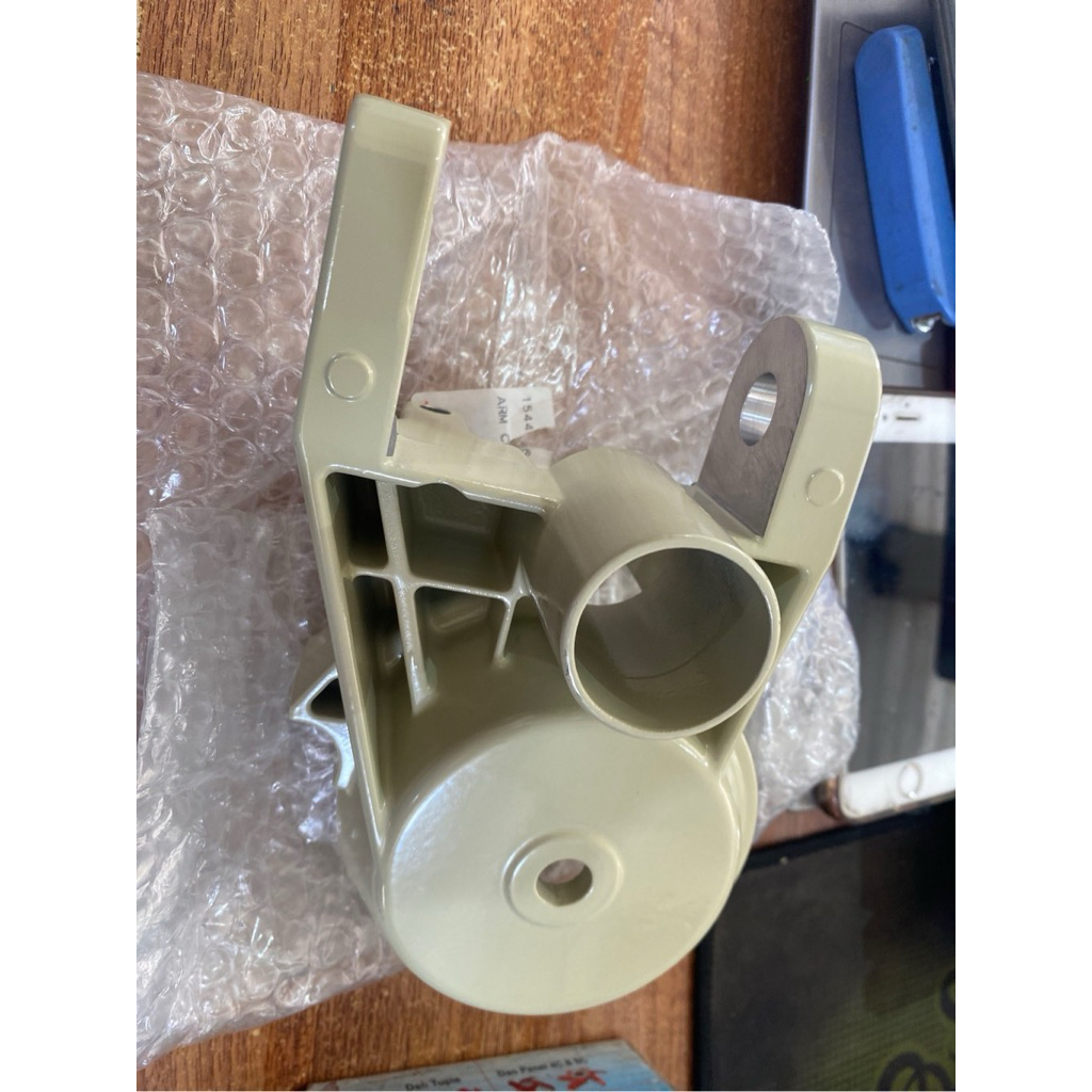 Giá đỡ thân máy cắt nhôm LH1040 LS1040