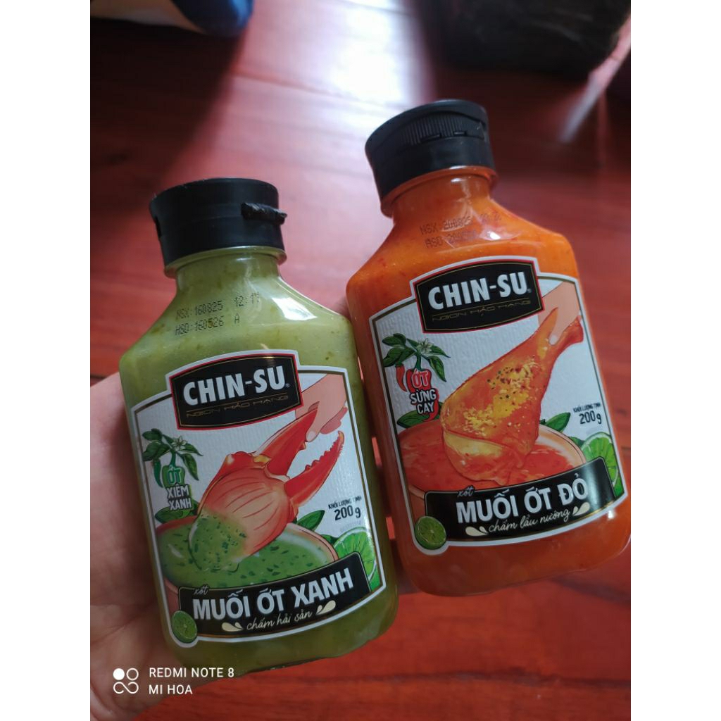 Muối ớt xanh và muối ớt đỏ Chinsu chấm hải sản, lẩu nướng chai 200g