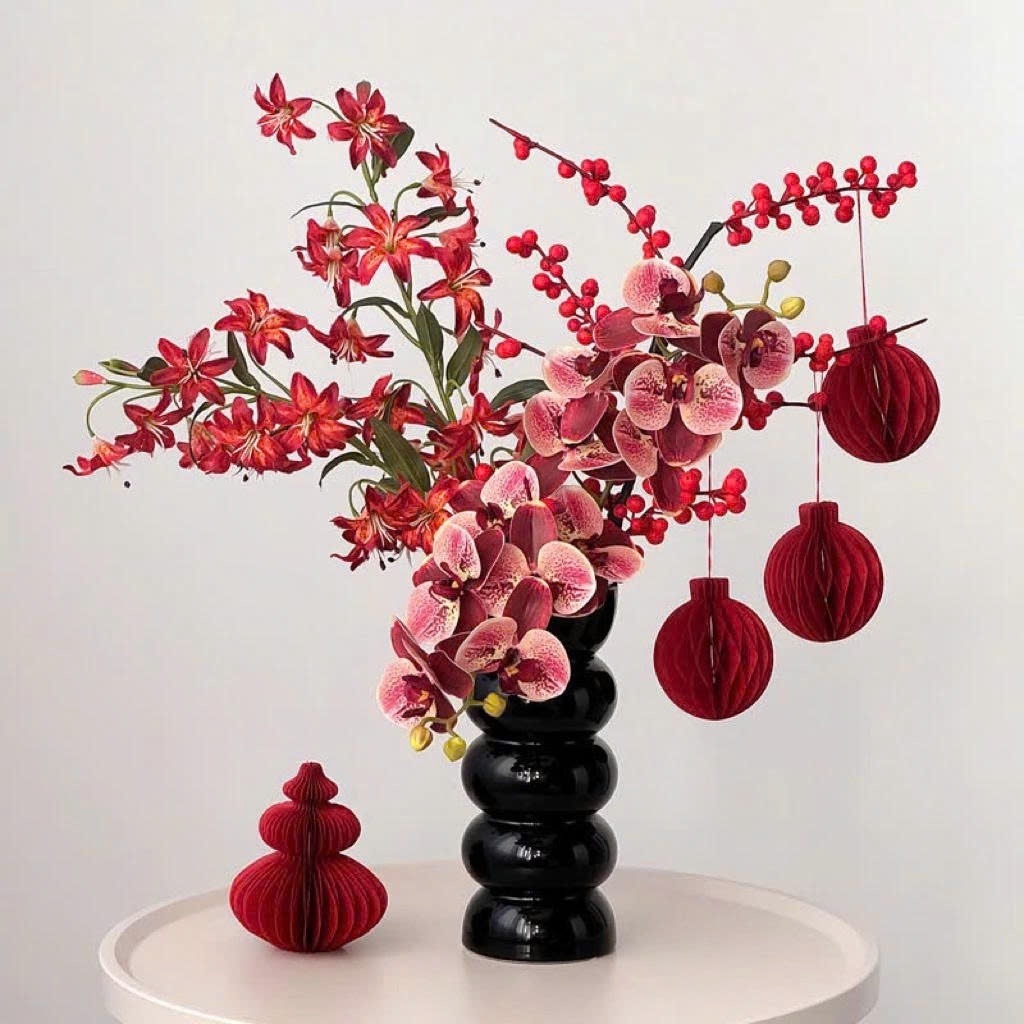 Đèn Lồng Giấy đỏ treo trang trí tết Tết Nguyên Đán 2026 - NVN