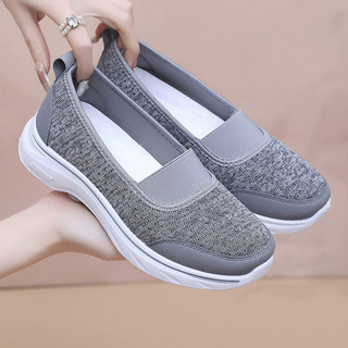 Giày vải dệt đi bộ đế cao su 4p
