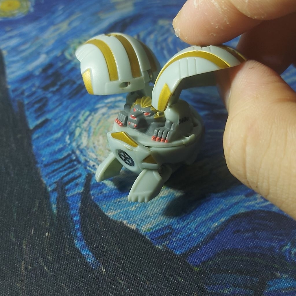 Mô hình Bakugan B1 Haos Griffon - Bakugan Battle Brawlers S1