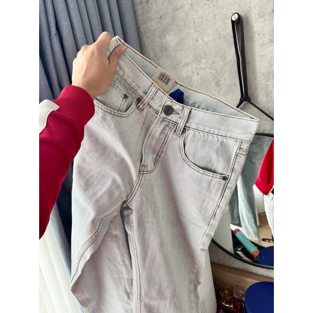 81 BOUTIQUE - Quần Jean Nam Ống Suông Bạc Trắng A30, Quần Jeans Denim Mềm Không Co Giãn Form Đẹp