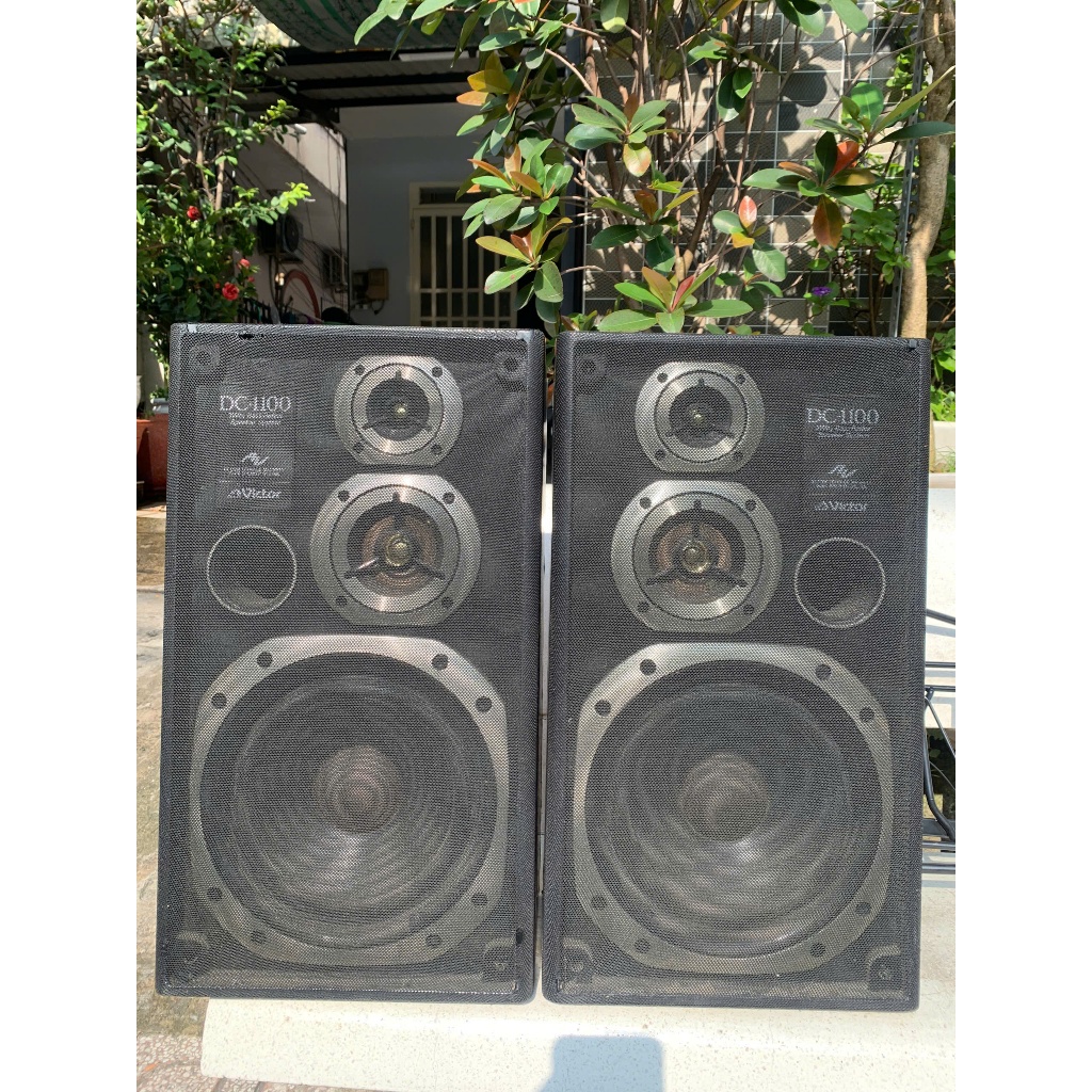 Bán cặp loa nghe nhạc  Victor SP -  E1100S  đẹp keng hát còn tốt bass 23cm (2025)